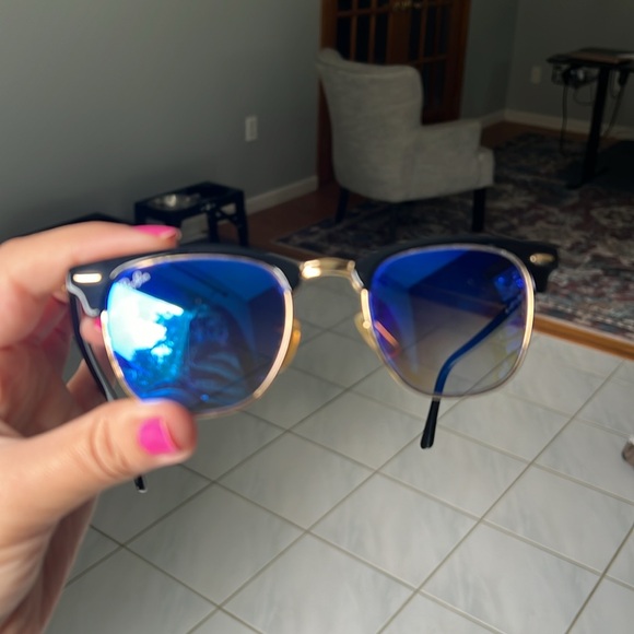 New women’s Clubmaster Ray-Bans - Picture 7 of 7